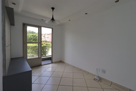 Sala de apartamento para alugar com 2 quartos, 59m² em Vila Metalúrgica, Santo André