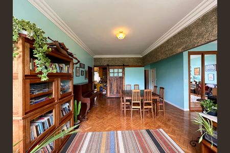 Apartamento à venda com 118m², 2 quartos e 1 vagaSala