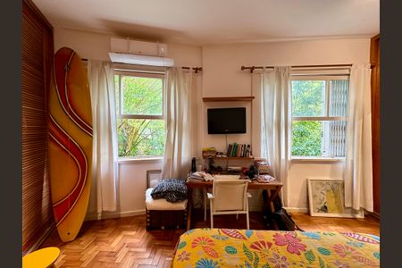 Apartamento à venda com 118m², 2 quartos e 1 vagaSuite