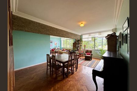 Sala de apartamento à venda com 2 quartos, 118m² em Cosme Velho, Rio de Janeiro