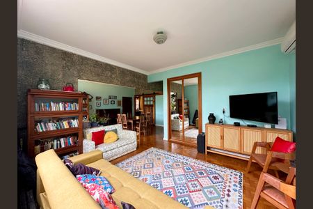 Sala de apartamento à venda com 2 quartos, 118m² em Cosme Velho, Rio de Janeiro