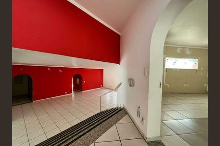 Casa à venda com 4 quartos, 295m² em Nova Campinas, Campinas