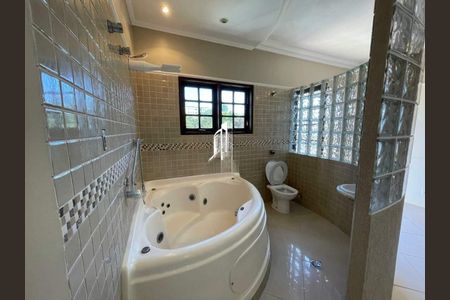 Casa à venda com 274m², 3 quartos e 15 vagas