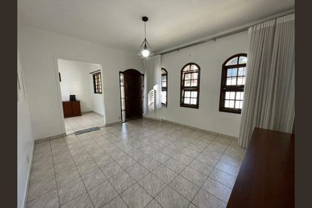 Casa à venda com 3 quartos, 274m² em Jardim Tupi, Campinas