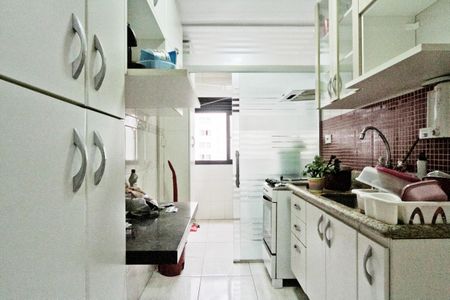 Apartamento para alugar com 70m², 3 quartos e 2 vagas