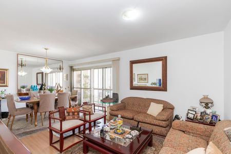 Sala de apartamento para alugar com 3 quartos, 120m² em Nova Piraju, São Paulo