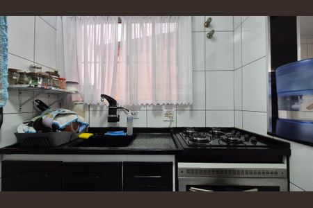 Casa à venda com 125m², 4 quartos e 2 vagasCozinha 2