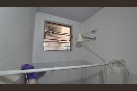 Casa à venda com 125m², 4 quartos e 2 vagasBanheiro