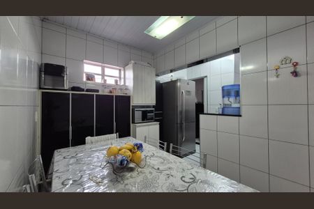 Casa à venda com 125m², 4 quartos e 2 vagasCozinha 2