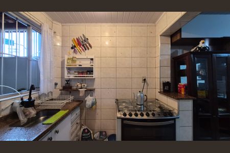 Casa à venda com 125m², 4 quartos e 2 vagasCozinha