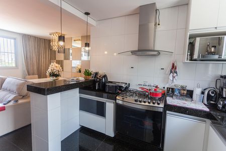 Apartamento para alugar com 72m², 3 quartos e 2 vagas Apartamento para alugar com 72m², 3 quartos e 2 vagasCozinha