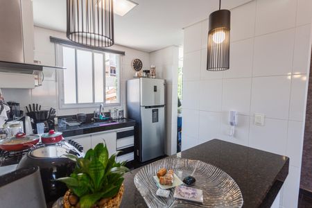 Apartamento para alugar com 72m², 3 quartos e 2 vagas Apartamento para alugar com 72m², 3 quartos e 2 vagasCozinha