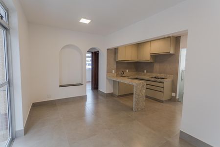 Apartamento à venda com 81m², 2 quartos e 1 vagaSala