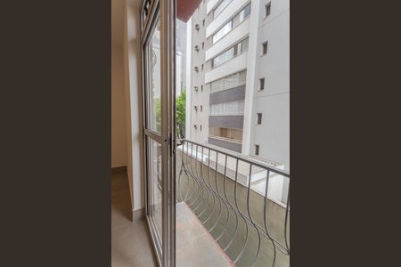 Apartamento à venda com 81m², 2 quartos e 1 vagaVaranda da Sala