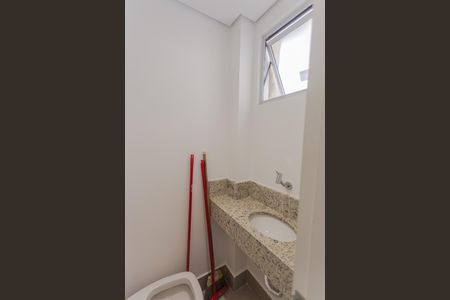 Apartamento à venda com 81m², 2 quartos e 1 vagaBanheiro de serviço