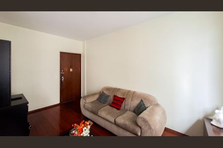 Sala de apartamento para alugar com 3 quartos, 90m² em Cidade Nova, Belo Horizonte