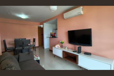 Sala de apartamento para alugar com 3 quartos, 82m² em Recreio dos Bandeirantes, Rio de Janeiro