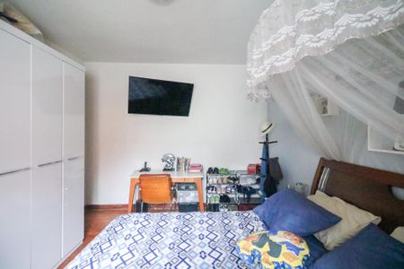 Casa à venda com 155m², 2 quartos e 3 vagasQuarto 2