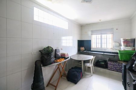 Casa à venda com 155m², 2 quartos e 3 vagasEdicula