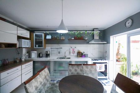 Casa à venda com 155m², 2 quartos e 3 vagasCozinha