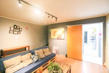 Casa à venda com 155m², 2 quartos e 3 vagasSala