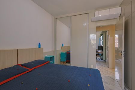Apartamento à venda com 110m², 3 quartos e 2 vagas Apartamento à venda com 110m², 3 quartos e 2 vagasQuarto 3 - Suíte