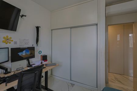 Apartamento à venda com 110m², 3 quartos e 2 vagas Apartamento à venda com 110m², 3 quartos e 2 vagasQuarto 1