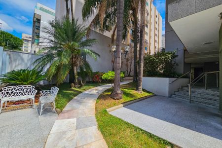 Apartamento à venda com 110m², 3 quartos e 2 vagas Apartamento à venda com 110m², 3 quartos e 2 vagasJardim