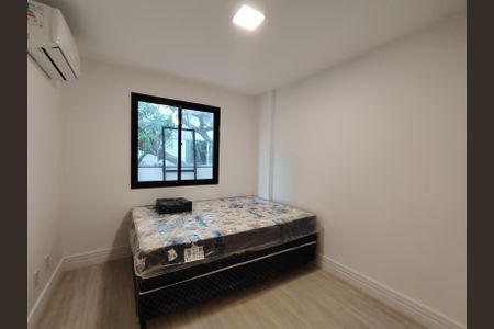 Apartamento para alugar com 208m², 3 quartos e 2 vagas Apartamento para alugar com 208m², 3 quartos e 2 vagasQuarto