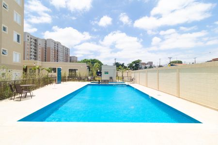 Apartamento para alugar com 43m², 2 quartos e 1 vaga Apartamento para alugar com 43m², 2 quartos e 1 vagaÁrea comum - Piscina