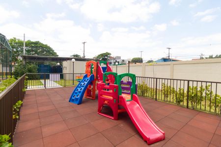 Apartamento para alugar com 43m², 2 quartos e 1 vaga Apartamento para alugar com 43m², 2 quartos e 1 vagaÁrea comum - Playground