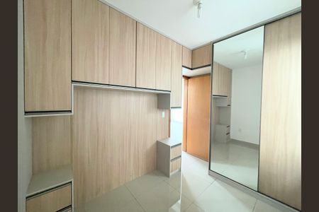 Apartamento à venda com 79m², 2 quartos e 1 vagaQuarto 1