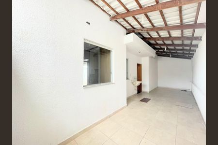 Apartamento à venda com 79m², 2 quartos e 1 vagaÁrea Privativa / acesso Cozinha