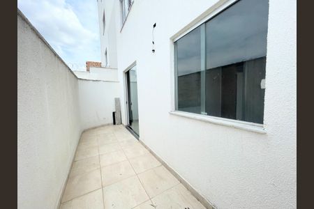Área Privativa / acesso Sala de apartamento à venda com 2 quartos, 79m² em Jardim Leblon, Belo Horizonte