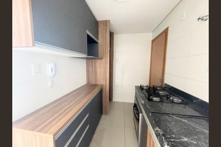Apartamento à venda com 79m², 2 quartos e 1 vagaCozinha