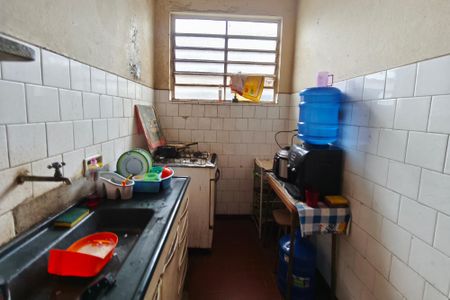 Casa à venda com 77m², 3 quartos e 2 vagas Casa à venda com 77m², 3 quartos e 2 vagasCozinha