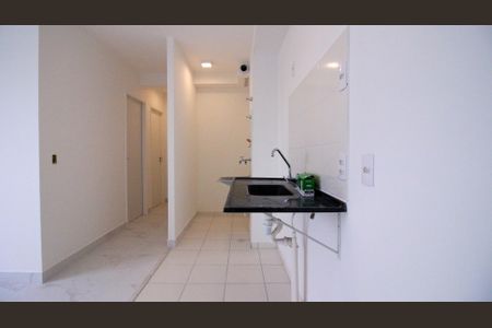 Apartamento à venda com 2 quartos, 42m² em Sítio da Figueira, São Paulo