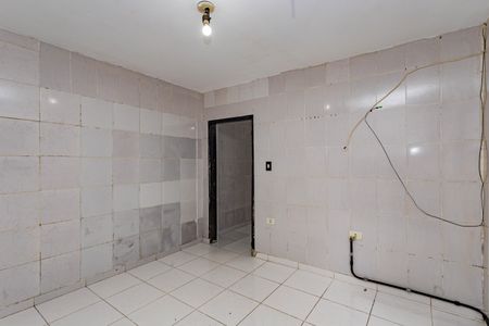 Quarto de casa para alugar com 1 quarto, 30m² em Sacoma, São Paulo