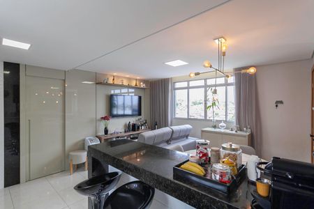 Sala/Cozinha de apartamento à venda com 2 quartos, 61m² em Renascença, Belo Horizonte