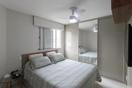 Apartamento à venda com 61m², 2 quartos e 2 vagas Apartamento à venda com 61m², 2 quartos e 2 vagasSuíte