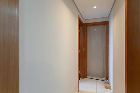 Apartamento à venda com 61m², 2 quartos e 2 vagas Apartamento à venda com 61m², 2 quartos e 2 vagasCorredor