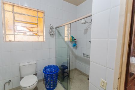 Casa à venda com 261m², 5 quartos e 2 vagasBanheiro Social