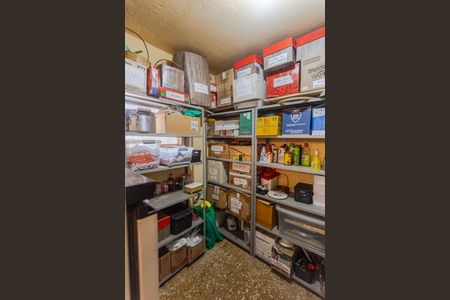 Casa à venda com 261m², 5 quartos e 2 vagasQuarto de Despejo 1