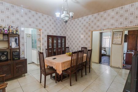 Casa à venda com 261m², 5 quartos e 2 vagasCopa