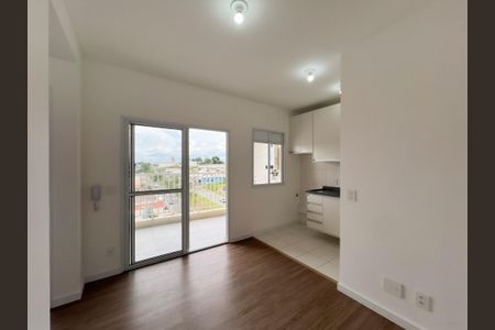 Sala de apartamento para alugar com 2 quartos, 47m² em Jardim Santo Antonio, Valinhos