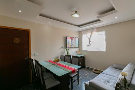 Apartamento à venda com 3 quartos, 60m² em Copacabana, Belo Horizonte