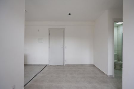 Sala de apartamento para alugar com 2 quartos, 40m² em Vila Plana, São Paulo