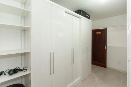 Casa à venda com 120m², 3 quartos e 1 vagaCloset