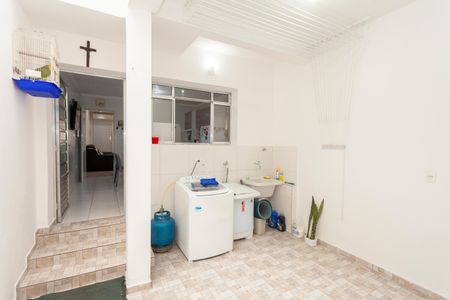 Casa à venda com 120m², 3 quartos e 1 vagaÁrea de Serviço