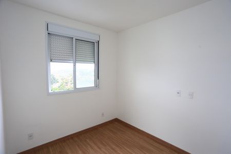 quarto 1 de apartamento à venda com 2 quartos, 42m² em Jardim Monte Alegre, Taboão da Serra